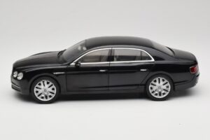 Bentley Flying Spur W12 Onyx Black Kyosho 1:18 08891NX Diecast - image 4 of 8