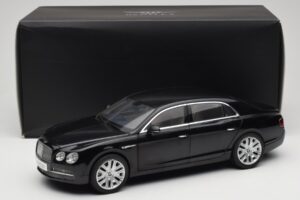 Bentley Flying Spur W12 Onyx Black Kyosho 1:18 08891NX Diecast - image 8 of 8