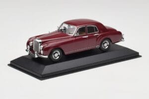 Bentley S1 Continental Flying Spur Burgundy Minichamps 1:43 436139550 Diecast - image 2 of 4