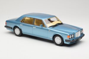Bentley Turbo R LWB Blue GT Spirit 1:18 GT782 Resin - image 4 of 6