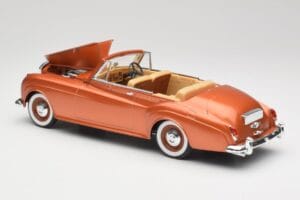 Bentley Type S2 Mulliner Cabriolet Tudor Orange Metallic Solido 1:18 8007 Diecast - image 5 of 8