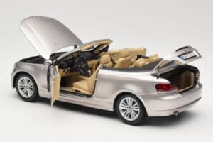 BMW 1 Series E88 Cabriolet Mineral Silver Metallic Kyosho 1:18 80430427020 Diecast - image 5 of 8