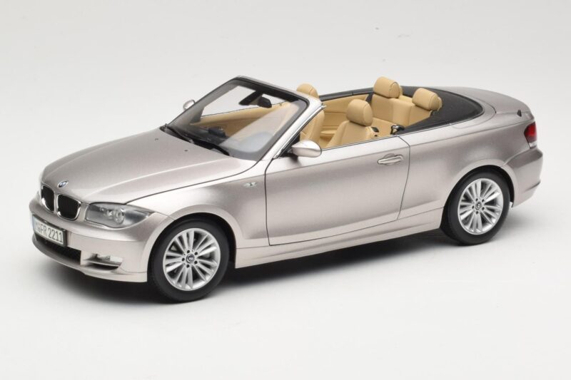 BMW 1 Series E88 Cabriolet Mineral Silver Metallic Kyosho 1:18 BMW 1 Series E88 Cabriolet Mineral Silver Metallic Kyosho 1:18 80430427020 Diecast
