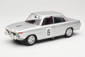 BMW 1800 TiSA #6 J. Munaron / K. Eppelein 24 Hours of Spa 1965 Minichamps 1:18 155652906 Diecast