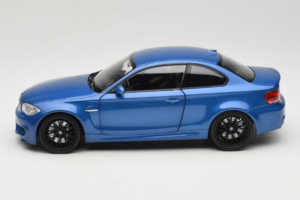 BMW 1M Coupe E82 Blue Metallic Minichamps 1:18 110020025 Diecast - image 4 of 8