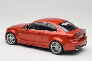 BMW 1M Coupe E82 Sakhir Orange Metallic Minichamps 1:18 110020020 Diecast - image 7 of 8