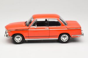 BMW 2002 E10 ti Orange Anson 1:18 30386 Diecast - image 4 of 8