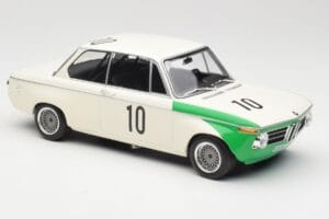 BMW 2002 Tii E10 #10 H. Hahne / D. Quester Winners Nurburgring 1968 Minichamps 1:18 155682710 Diecast - image 4 of 6