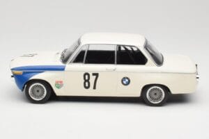 BMW 2002 Tii E10 #87 H. Hahne Grand Prix Brno 1969 Minichamps 1:18 155692787 Diecast - image 3 of 6