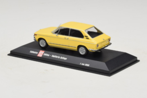 BMW 2002 Touring Yellow Minichamps 1:43 403021115 Diecast - image 3 of 4