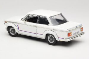 BMW 2002 Turbo E10 White Anson 1:18 30393 Diecast - image 7 of 8