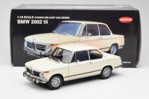 BMW 2002 White Kyosho 1:18 08541W Diecast - image 8 of 8