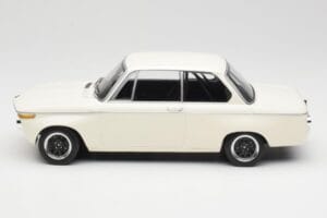 BMW 2002 White Plain Body Version Minichamps 1:18 155702600 Diecast - image 3 of 6