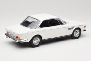 BMW 2800 CS E9 White Minichamps 1:18 155028030 Diecast - image 2 of 6