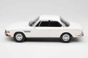 BMW 2800 CS E9 White Minichamps 1:18 155028030 Diecast - image 3 of 6