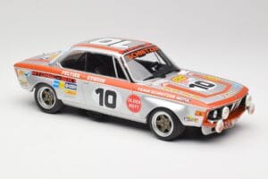 BMW 2800 CS Team Schnitzer #10 J. Fitzpatrick / J. Peltier Spa 1972 Minichamps 1:18 155722710 Diecast - image 4 of 6
