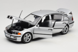 BMW 3 Series E46 Silver UT Models 1:18 80439421535 Diecast - image 2 of 8