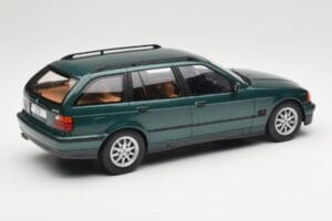 BMW 3 Series E36 Touring Green Metallic MCG 1:18 MCG18366 Diecast - image 2 of 6