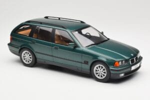 BMW 3 Series E36 Touring Green Metallic MCG 1:18 MCG18366 Diecast - image 4 of 6