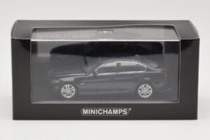 BMW 3 Series E90 Dark Blue Metallic Minichamps 1:43 80420392151-R Diecast - image 5 of 5
