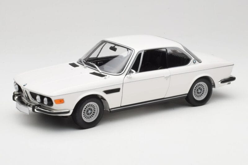 BMW 3.0 CSi E9 White Minichamps 1:18 180029026 Diecast