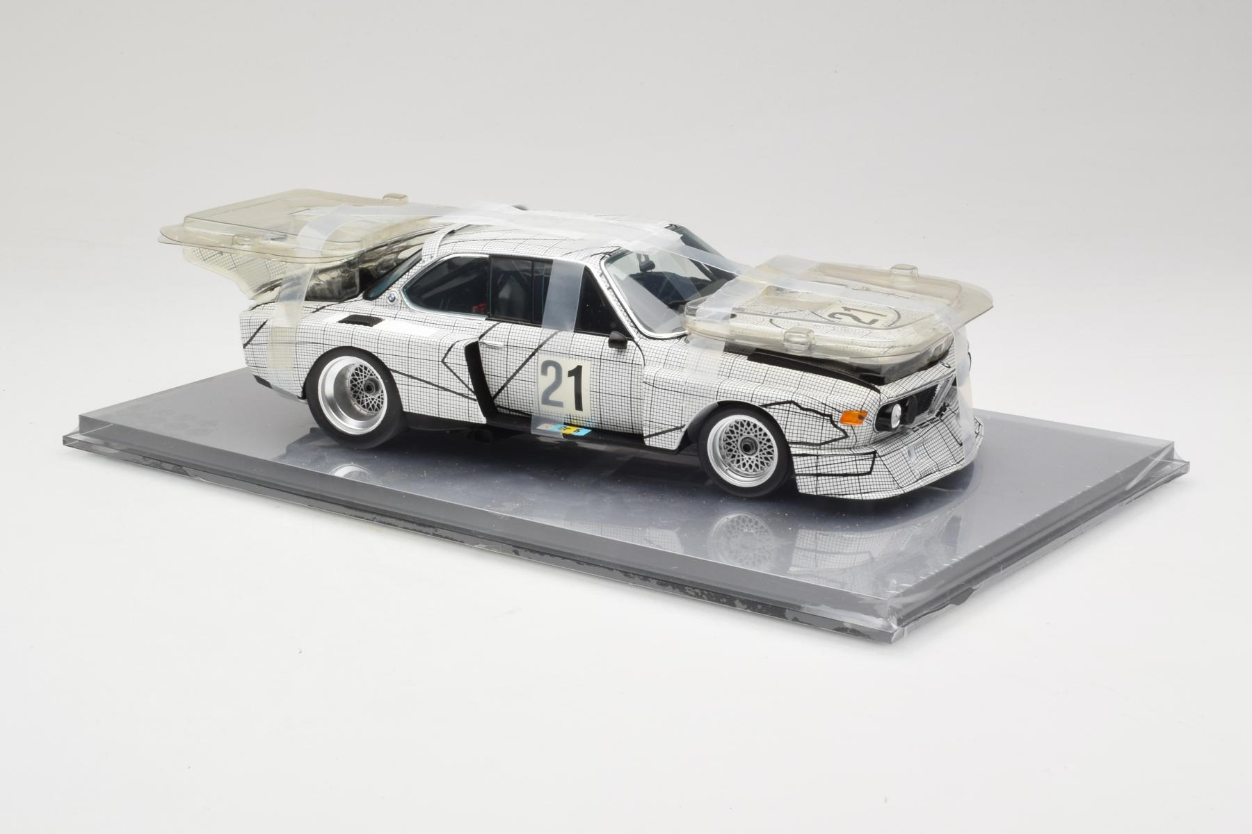BMW 3.0 CSL Art Car Frank Stella Minichamps 1:18
