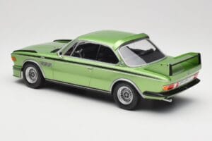 BMW 3.0 CSL E9 Green Metallic Minichamps 1:18 155028132 Diecast - image 5 of 6