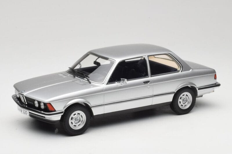 BMW 320 E21 Silver Minichamps 1:18 107024200 Resin