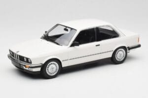 BMW 323i E21 White Minichamps 1:18 155026005 Diecast
