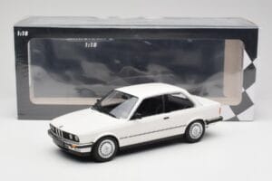 BMW 323i E21 White Minichamps 1:18 155026005 Diecast - image 6 of 6