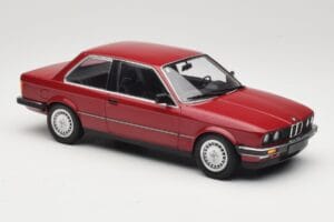 BMW 323i E30 Carmine Minichamps 1:18 155026008 Diecast - image 4 of 6