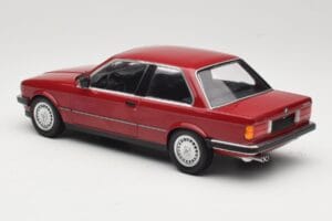 BMW 323i E30 Carmine Minichamps 1:18 155026008 Diecast - image 5 of 6