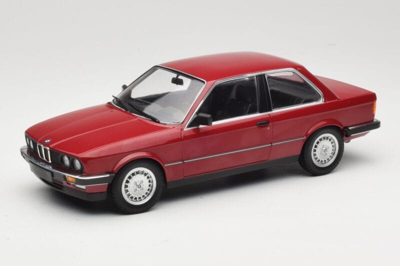 BMW 323i E30 Carmine Minichamps 1:18 155026008 Diecast