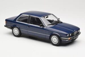 BMW 323i E30 Saturn Blue Minichamps 1:18 155026009 Diecast - image 4 of 6
