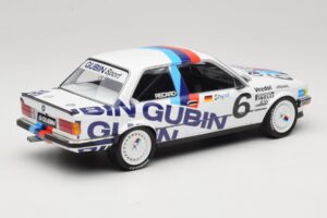 BMW 325i E30 #6 Gubin Sport V. Strycek DTM 1986 Minichamps 1:18 155862606 Diecast - image 2 of 6