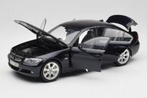 BMW 330i E46 Black Kyosho 1:18 08731RB Diecast - image 2 of 8