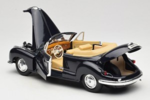 BMW 502 Cabriolet Black Maisto 1:18 31817 Diecast - image 5 of 8