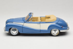 BMW 502 Cabriolet Blue Tchibo 1:18 45396 Diecast - image 4 of 8
