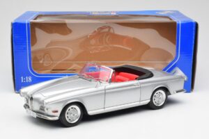 BMW 503 Silver Revell 1:18 18787 Diecast - image 8 of 8