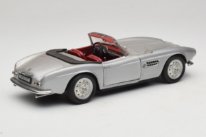 BMW 507 Cabriolet Silver Revell 1:18 8829 Diecast - image 3 of 8