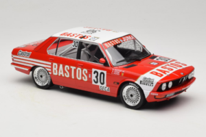 BMW 528i E28 #30 D. Quester / A. Hahne / E. Joosen 24 Hours of Spa Winner 1982 IXO 1:18 18RMC182A Diecast - image 4 of 6