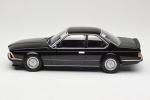 BMW 635 CSi E24 Black Metallic Minichamps 1:18 155028104 Diecast - image 3 of 6