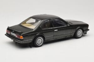 BMW 635 CSi E24 Malachit Green Metallic AUTOart 1:18 70522 Diecast - image 3 of 8