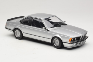 BMW 635 CSi E24 Silver Minichamps 1:18 155028107 Diecast - image 4 of 6