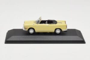 BMW 700 Cabriolet Yellow Minichamps 1:43 BMW002 Diecast
