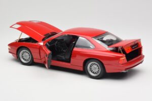 BMW 850Ci E31 Brilliant Red Revell 1:18 8827 Diecast - image 5 of 8