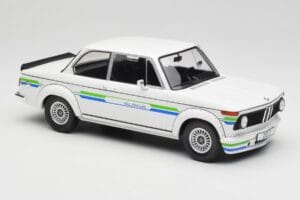 BMW Alpina 2002 E10 Turbo White MCG 1:18 MCG18409-R Diecast - image 4 of 6