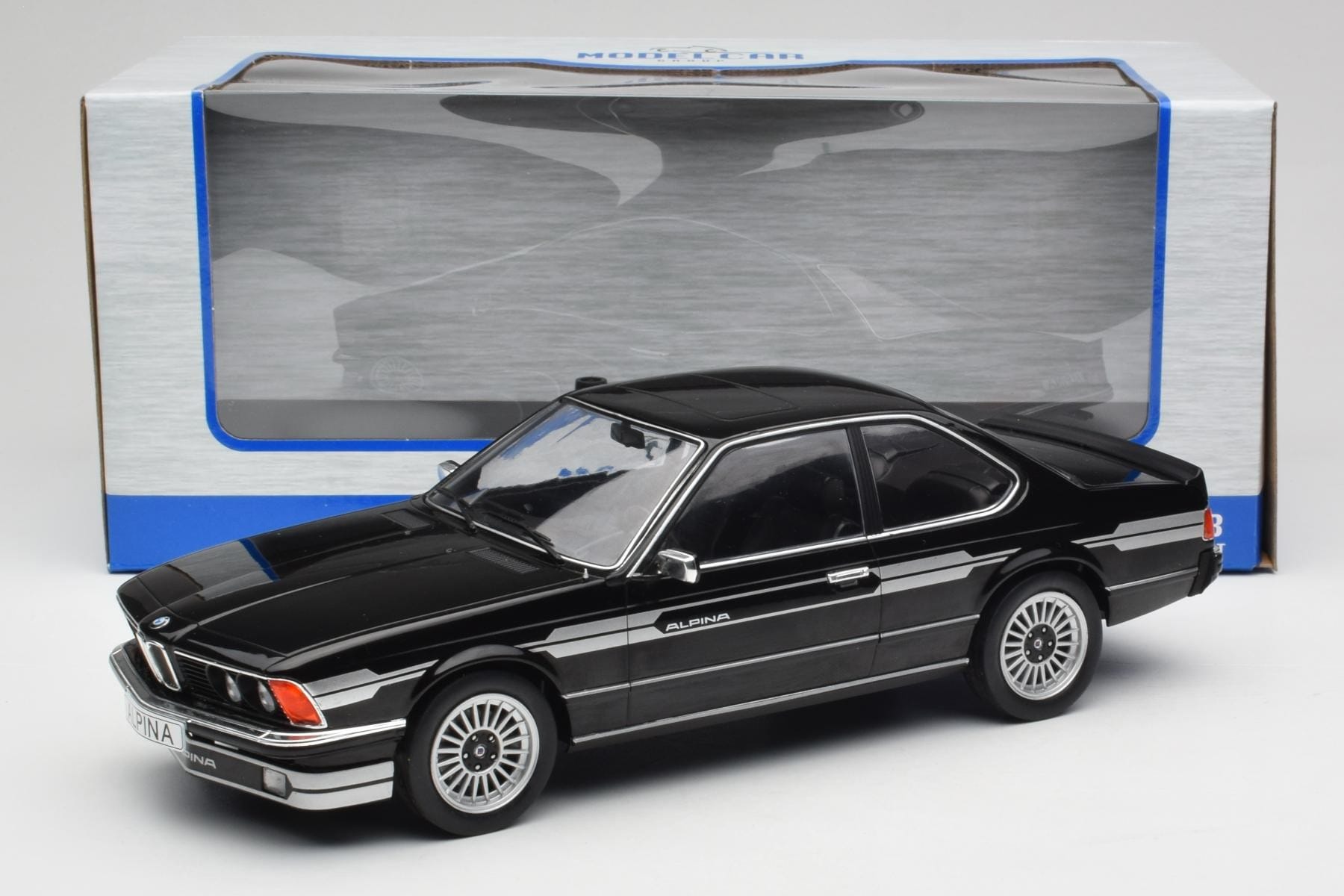 MCG BMW Alpina B7 Turbo E24 1:18 Diamond Black