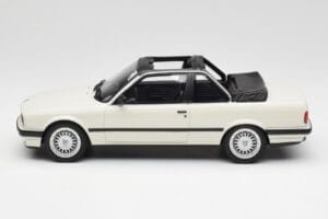 BMW 325i E30 Baur TC2 White Otto 1:18 OT1097 Resin - image 3 of 6