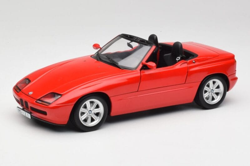 BMW Z1 E30 Red Minichamps 1:18 183020106 Diecast